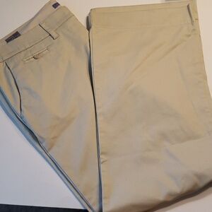 NWT Classic Fit khaki career pants sz 16